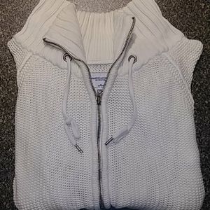 AMERICAN Eagle Outfitters Winter White Zip Sweater